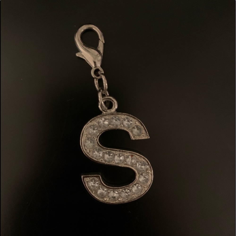 S initial keychain